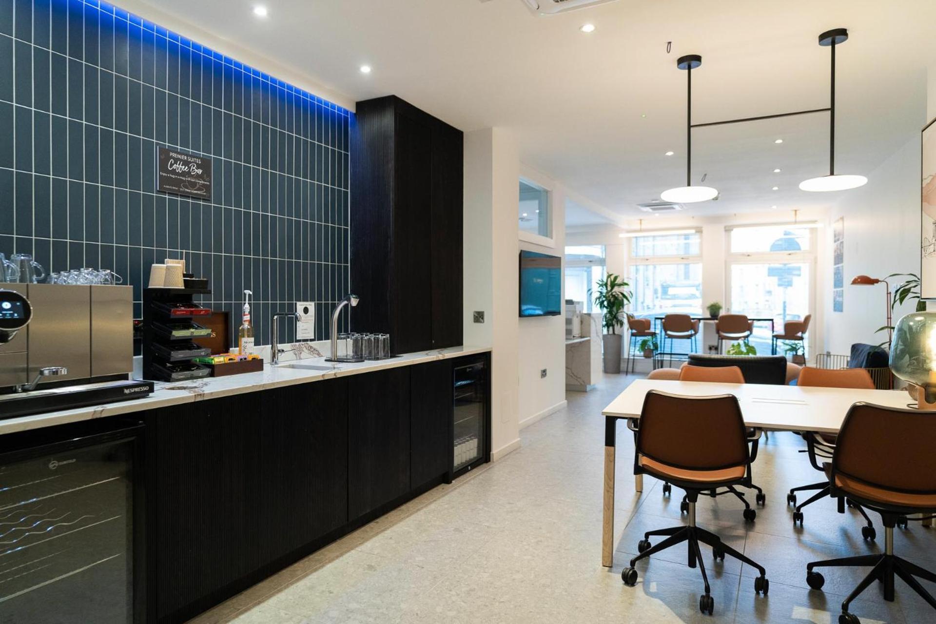 Premier Suites Edinburgh Fountain Court Экстерьер фото